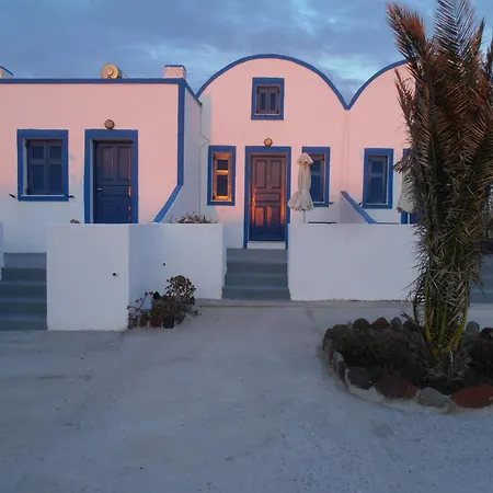Paradisos Oia (Santorini)