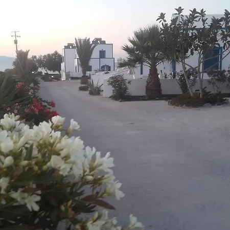 Aparthotel Paradisos Oia (Santorini)