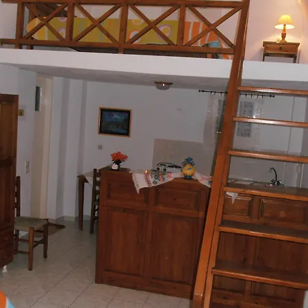 Paradisos Oia